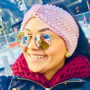 Meet your Posher, Aline